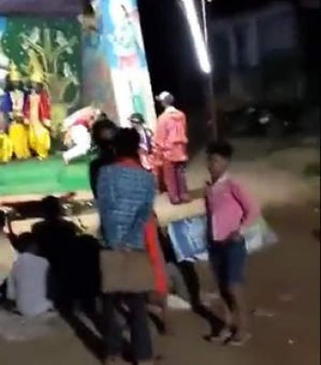 धनुष किसने तोड़ा?- रामलीला के दौरान क्रोधित होकर पूछा परशुराम ने और मंच पर गिरकर हुआ प्राणांत