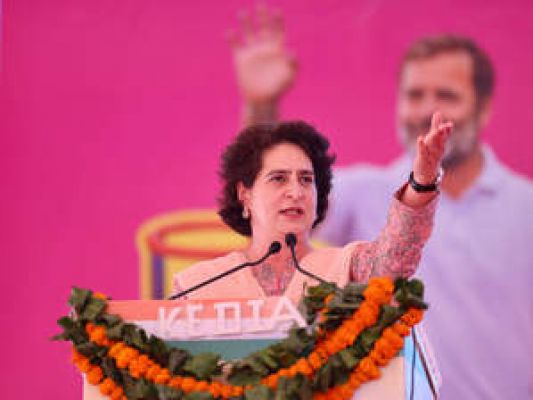 महिला आरक्षण व जाति आधारित जनगणना जैसे पीएम मोदी के सभी वादे 'खाली लिफाफे' हैं: प्रियंका