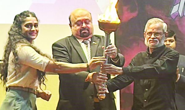 एचएनएलयू के बहुप्रतीक्षित वार्षिक उत्सव कोलोसस का तीन दिवसीय भव्य आयोजन 