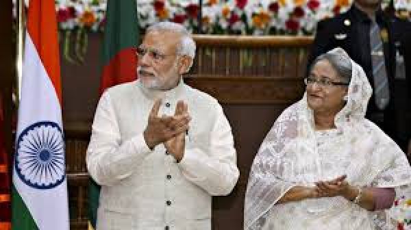 प्रधानमंत्री मोदी और शेख हसीना ने संयुक्त रूप से तीन विकास परियोजनाओं का उद्घाटन किया