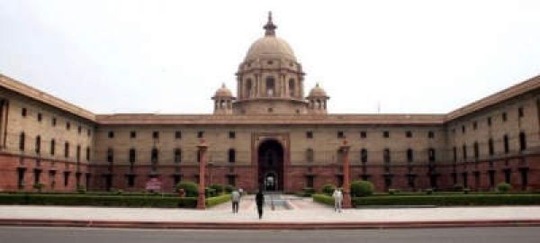 नौकरशाही में बड़ा फेरबदल : केंद्रीय मंत्रालयों, विभागों में 21 वरिष्ठ अधिकारियों की नियुक्ति