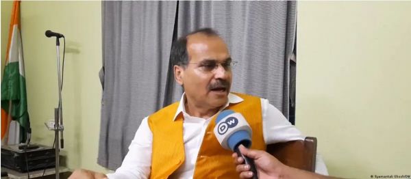 मुख्य सूचना आयुक्त की नियुक्ति पर सवाल