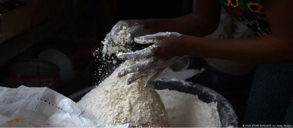 आटा क्यों बेच रही है भारत सरकार
