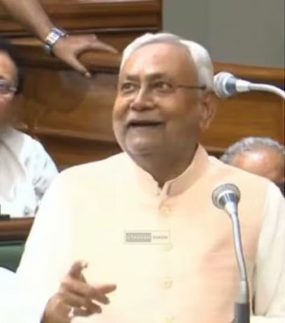 ‘छत्तीसगढ़’ का संपादकीय : लापरवाह नीतीश ने मौका दिया उनकी निंदा, और महिला हक पर बात का