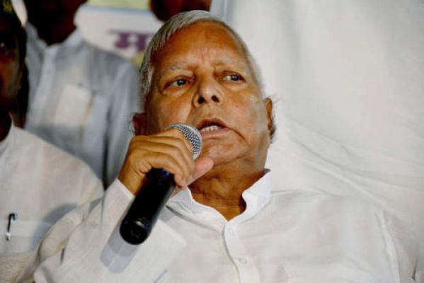 बिहार को विशेष राज्य का दर्जा नहीं मिला तो भाजपा को केंद्र से हटा देंगे : लालू