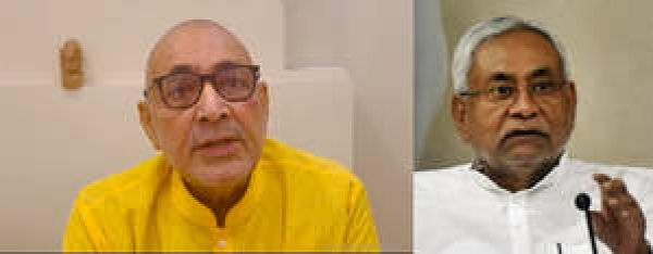 नीतीश सरकार पर स्कूलों में हिंदू त्योहारों की छुट्टी खत्म करने का आरोप लगाते हुए बरसे गिरिराज सिंह