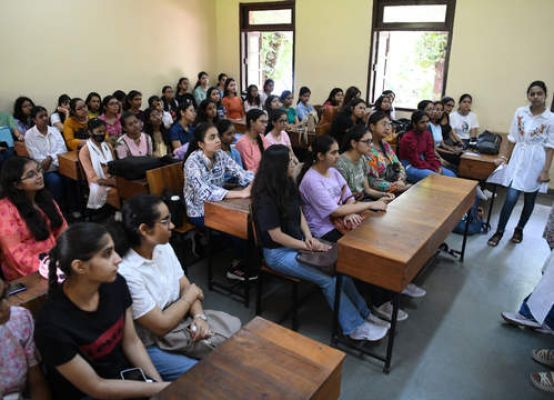 12 हजार रुपए की छात्रवृत्ति, 31 दिसंबर आवेदन की आखिरी तारीख