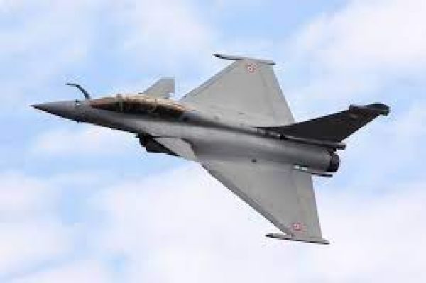 भारत ने 150 से ज्यादा प्रचंड हेलीकॉप्टर व 97 तेजस विमानों की खरीद को मंजूरी दी