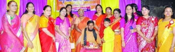 माहेश्वरी महिला समिति द्वारा खारून तट पर दीपदान उत्सव 