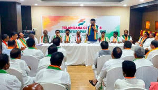 तेलंगाना का अगला मुख्यमंत्री कौन होगा, सस्पेंस बरकरार