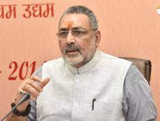 मनरेगा के तहत नियमानुसार काम न होने पर संबंधित अधिकारियों को तलब करे राज्य सरकार: केंद्रीय मंत्री गिरिराज