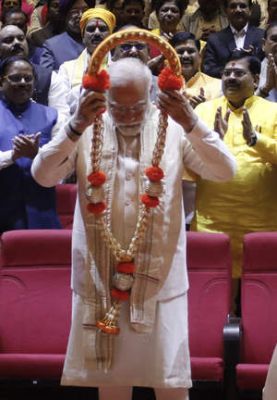 मोदी के नाम के साथ नहीं लगाएं श्री, आदरणीय और जी जैसे संबोधन : पीएम मोदी