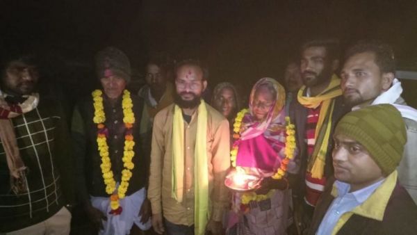 मध्यप्रदेश : कमलेश्वर डोडियार के वेटर  से विधायक बनने तक का सफर