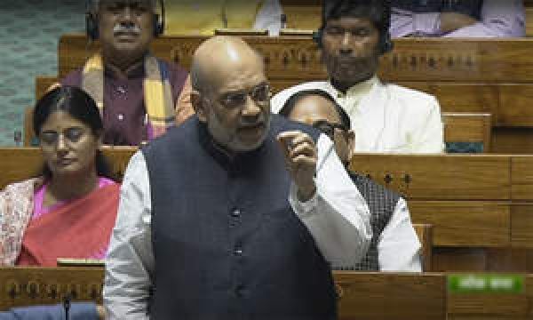 अमित शाह ने राज्यसभा में पारित कराने के लिए दो जम्मू-कश्मीर विधेयक किए पेश