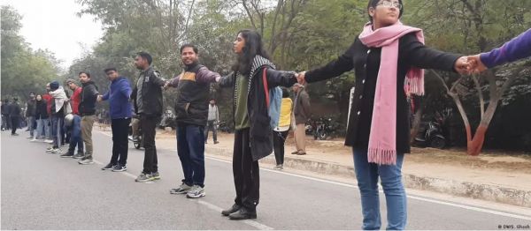 जेएनयू में अब छात्र नहीं दे पाएंगे धरना, लगेगा जुर्माना