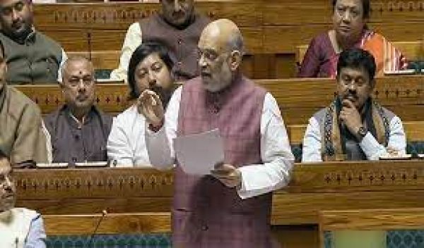 लोकसभा में जम्मू कश्मीर से संबंधित दो विधेयक पेश