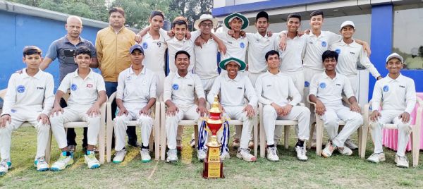 फायनल में रायगढ़ ने महासमुंद को 260 रनों से हराया