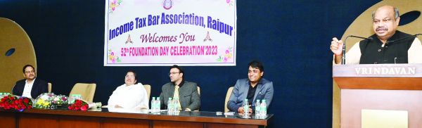 आयकर बार एसोसिएशन ने मनाया फाउंडेशन डे