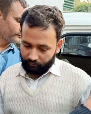 संसद की सुरक्षा में सेंधमारी : ललित झा ने व्हाट्सएप पर कई लोगों से वीडियो साझा किया