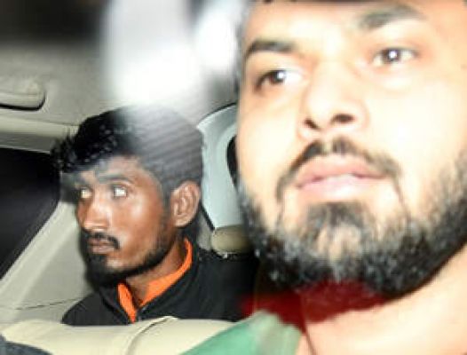 संसद की सुरक्षा में चूक : दिल्ली पुलिस सागर के साथ जूता बनाने के स्थान की जांच के लिएलखनऊ पहुंची