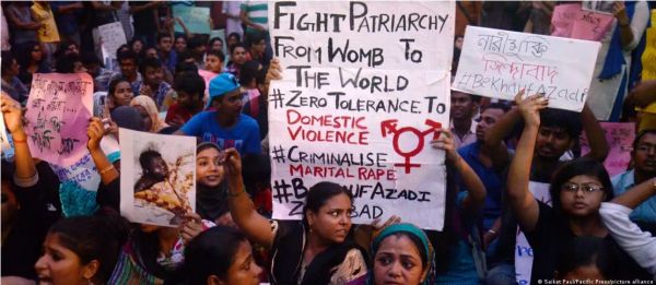 हाईकोर्ट: रेप तो रेप है, चाहे पति ने ही क्यों न किया हो