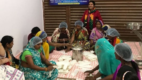 माहवारी छुट्टी: तो यह पूरे देश  में लागू क्यों नहीं हो सकता