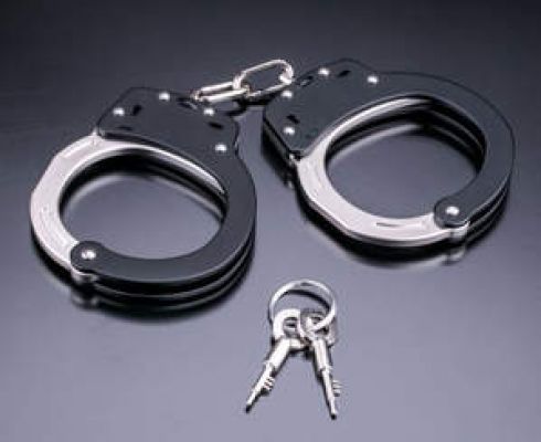 बेंगलुरु के सरकारी स्कूल में बच्चों से शौचालय साफ कराने के आरोप में प्रधानाध्यापिका गिरफ्तार