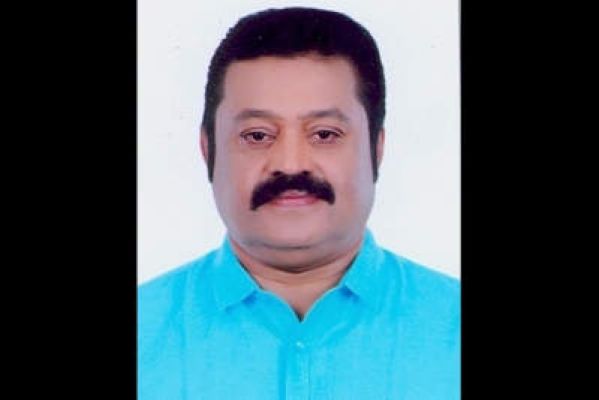 महिला पत्रकार को 'गलत तरीके से छूने' के मामले में अग्रिम जमानत के लिए कोर्ट पहुंचे सुरेश गोपी