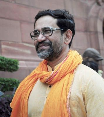 2024 लोक सभा चुनाव : भाजपा ने रिलीज किया सांसद दिनेश लाल यादव 'निरहुआ' का गाना