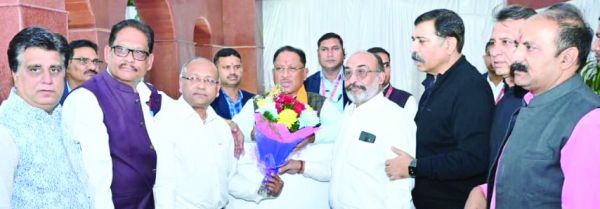मुख्यमंत्री से चेम्बर ने मुलाकात कर शुभकामनाएं दी