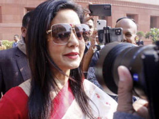 सरकारी आवास खाली कराना: दिल्ली हाईकोर्ट ने महुआ मोइत्रा को संपदा निदेशालय से संपर्क करने को कहा
