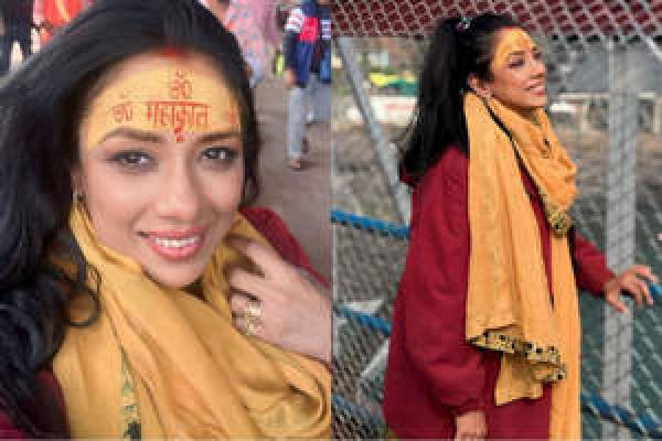 रूपाली गांगुली ने ओंकारेश्वर, महाकालेश्वर मंदिरों के किए दर्शन