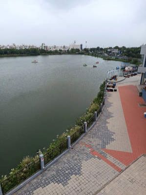 वडोदरा की झील में नाव दुर्घटना में 16 स्कूली बच्चे, शिक्षक डूबे