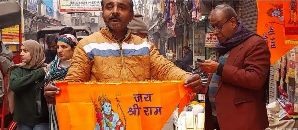 राम मंदिर में प्राण प्रतिष्ठा पर अयोध्या से बाहर कैसी तैयारी