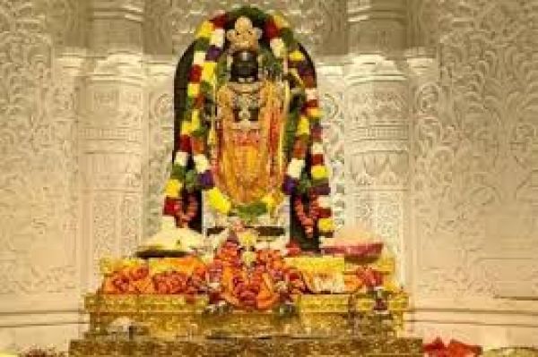 रामलला के दर्शन के लिए महाराष्ट्र से पश्चिम बंगाल तक के श्रद्धालु अयोध्या में उमड़ रहे
