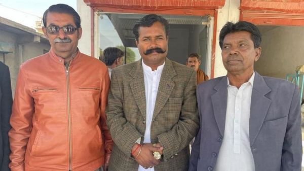 पाकिस्तान के हिन्दू बहुल इलाके में भी हिन्दू राजनीतिक ताकत क्यों नहीं बन पा रहे