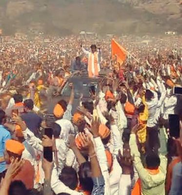 महाराष्ट्र सरकार ने मराठाओं की मांगें मानीं, आंदोलन समाप्त