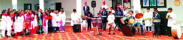 देशभक्ति की भावना के साथ जेपी इंटरनेशनल ने 75वां गणतंत्र दिवस समारोह धूमधाम से मनाया