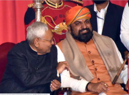बिहार की नई सरकार में मंत्रिमंडल विस्तार पर टिकी निगाह