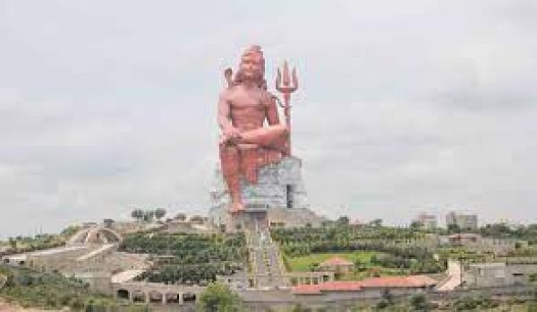 मध्य प्रदेश के बमोरी कस्बे में भगवान शिव के मंदिर को अपवित्र किया गया, लोगों ने यातायात जाम लगाया
