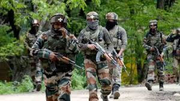 सेना ने पुंछ में एलओसी के समीप संदिग्ध गतिविधि देखे जाने के बाद गोलीबारी की
