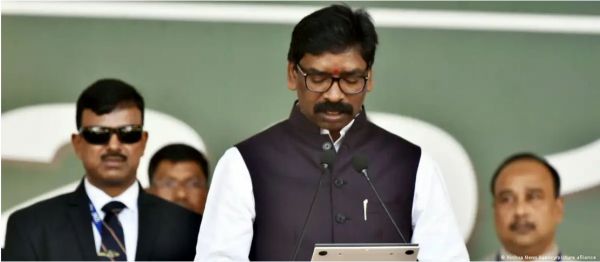 अदालत ने हेमंत सोरेन को झारखंड विधानसभा में विश्वास मत में भाग लेने की अनुमति दी
