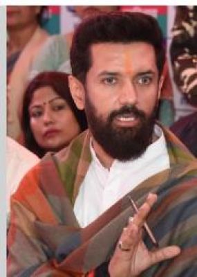 बिहार में मांझी के बाद चिराग ने भी शुरू की 'दबाव' की सियासत!