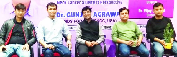 ओम हॉस्पिटल ने आयोजित की कैंसर पर डॉ. गुंजन की कांफ्रेंस