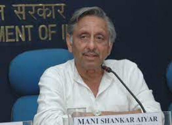 कांग्रेस नेता मणिशंकर अय्यर ने पाकिस्तानियों की मेहमान-नवाजी की तारीफ में कसीदे काढ़े