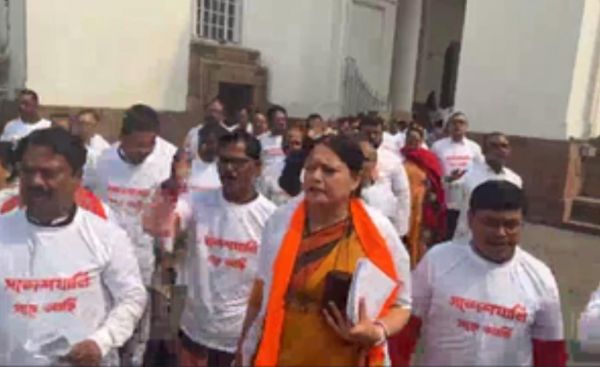 संदेशखली हिंसा मुद्दे पर पश्चिम बंगाल विधानसभा से छह भाजपा विधायकों को किया निलंबित