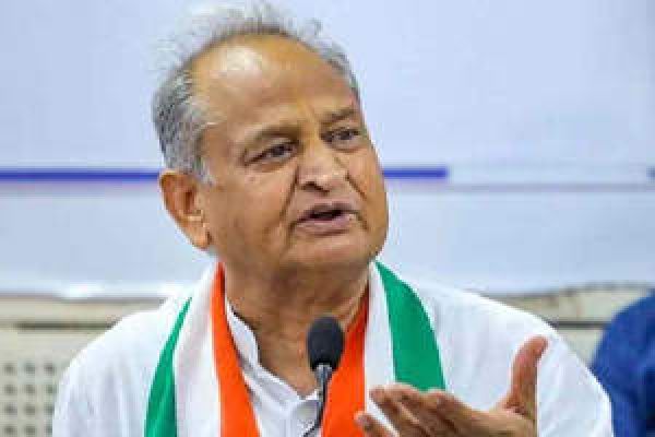 गहलोत ने राजस्थान से राज्यसभा नामांकन दाखिल करने की सोनिया की घोषणा का स्वागत किया