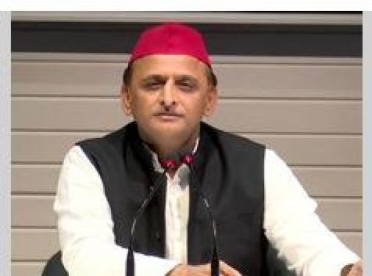 लोकसभा चुनाव से पहले सपा के सामने अपनों की परीक्षा