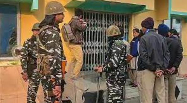 संदेशखाली में कड़ी सुरक्षा के बीच भाजपा विधायक हिंसाग्रस्त क्षेत्र के लिए रवाना