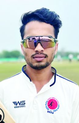 पहले दिन प्लेट कंबाइंड ने  8 विकेट पर बनाए 434 रन